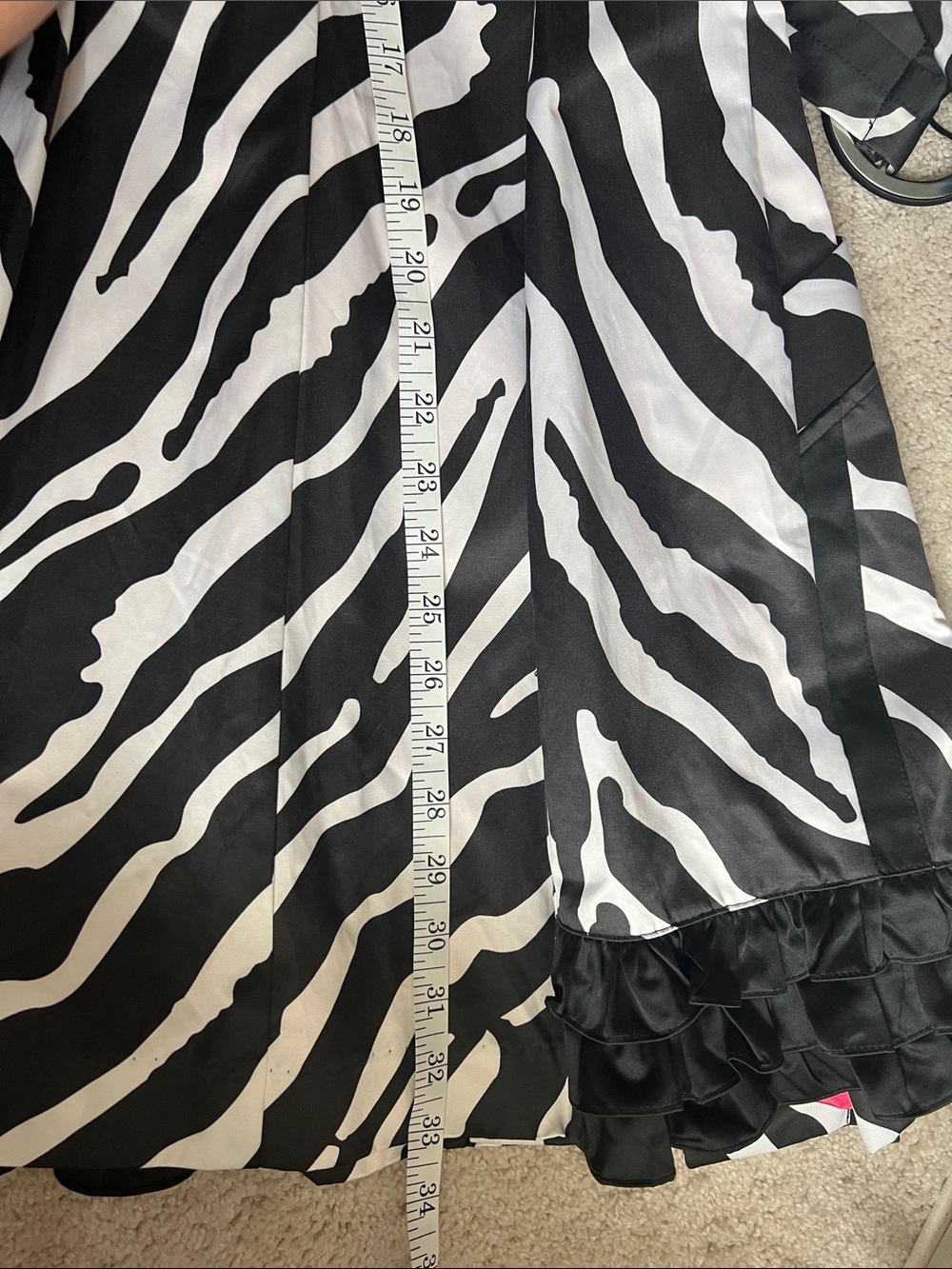 NWT bebe black and white ruffle trench coat XS - Picture 8 of 8